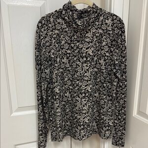 J Crew Women’s Turtle Neck Blouse